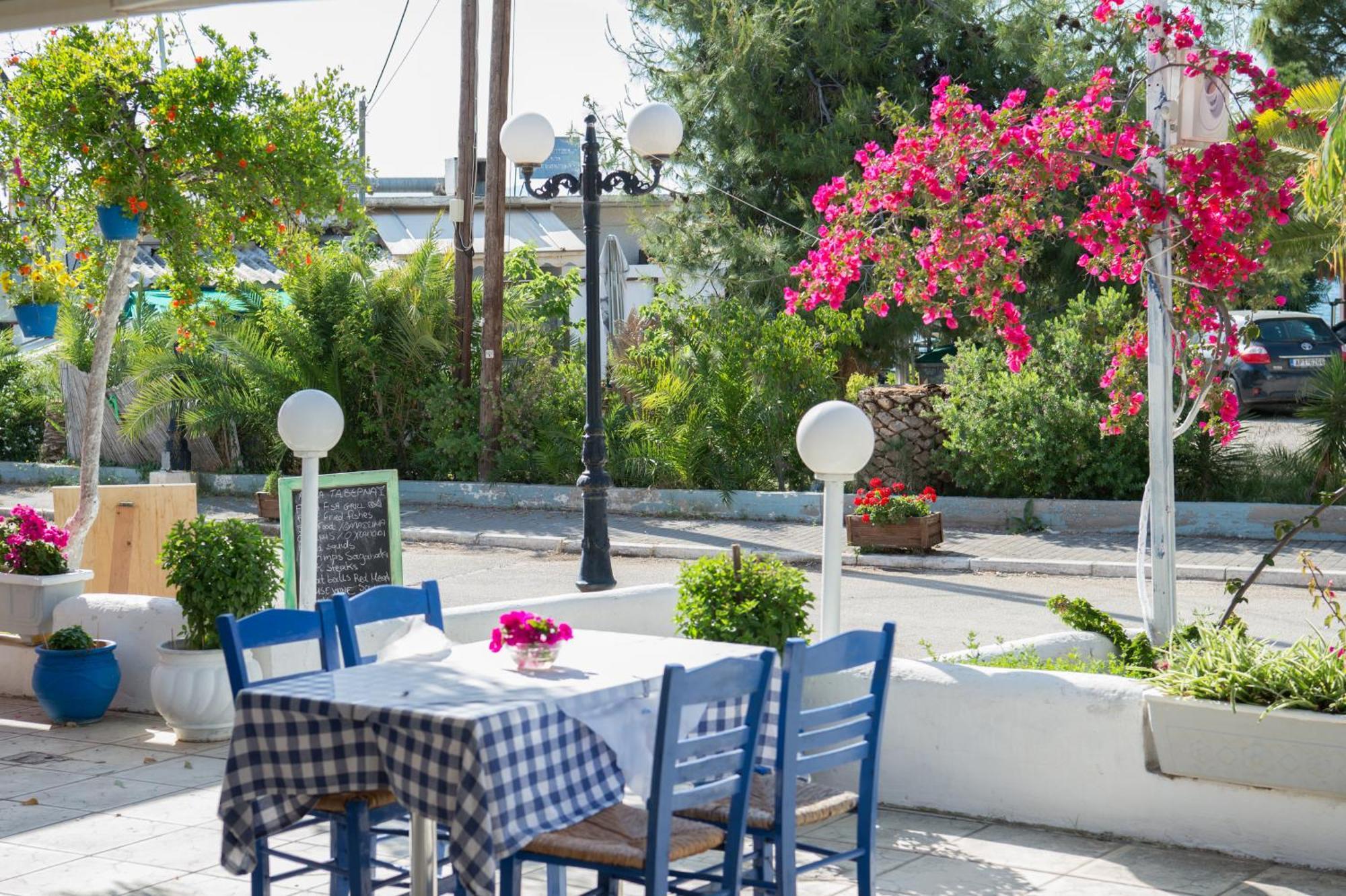 Hotel Avra Nea Epidavros Esterno foto