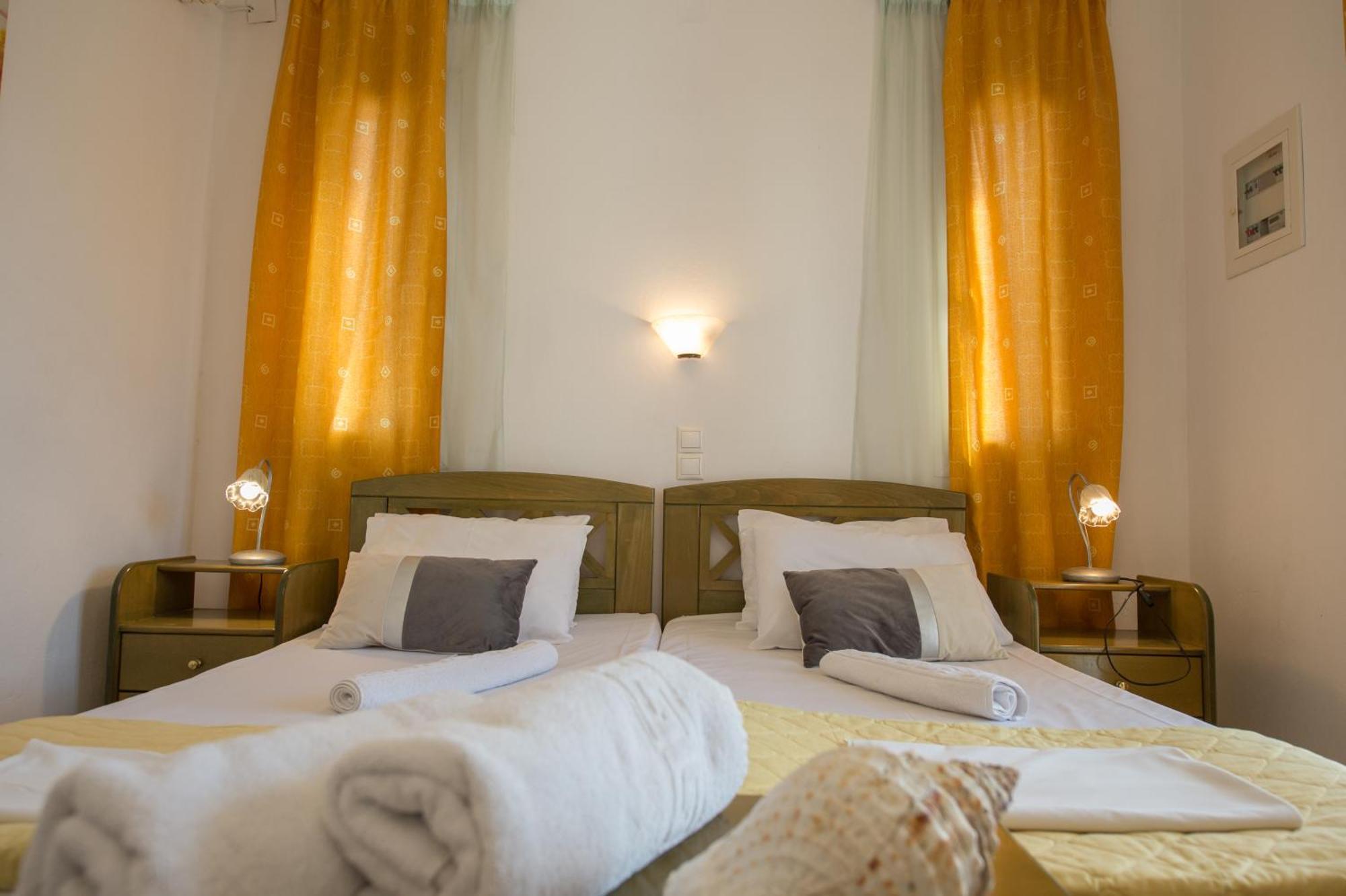 Hotel Avra Nea Epidavros Esterno foto